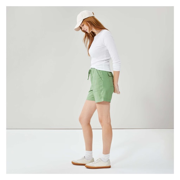 Free add on! NWOT Joe Fresh Twill Shorts in Dark Lime Green, size L - Picture 3 of 12